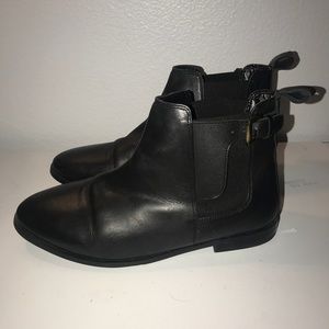 Topshop Chelsea Boots